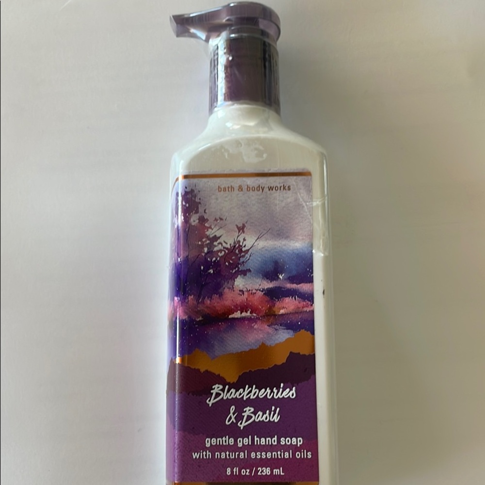 Bath & Body Works Purple and White Hand Soap